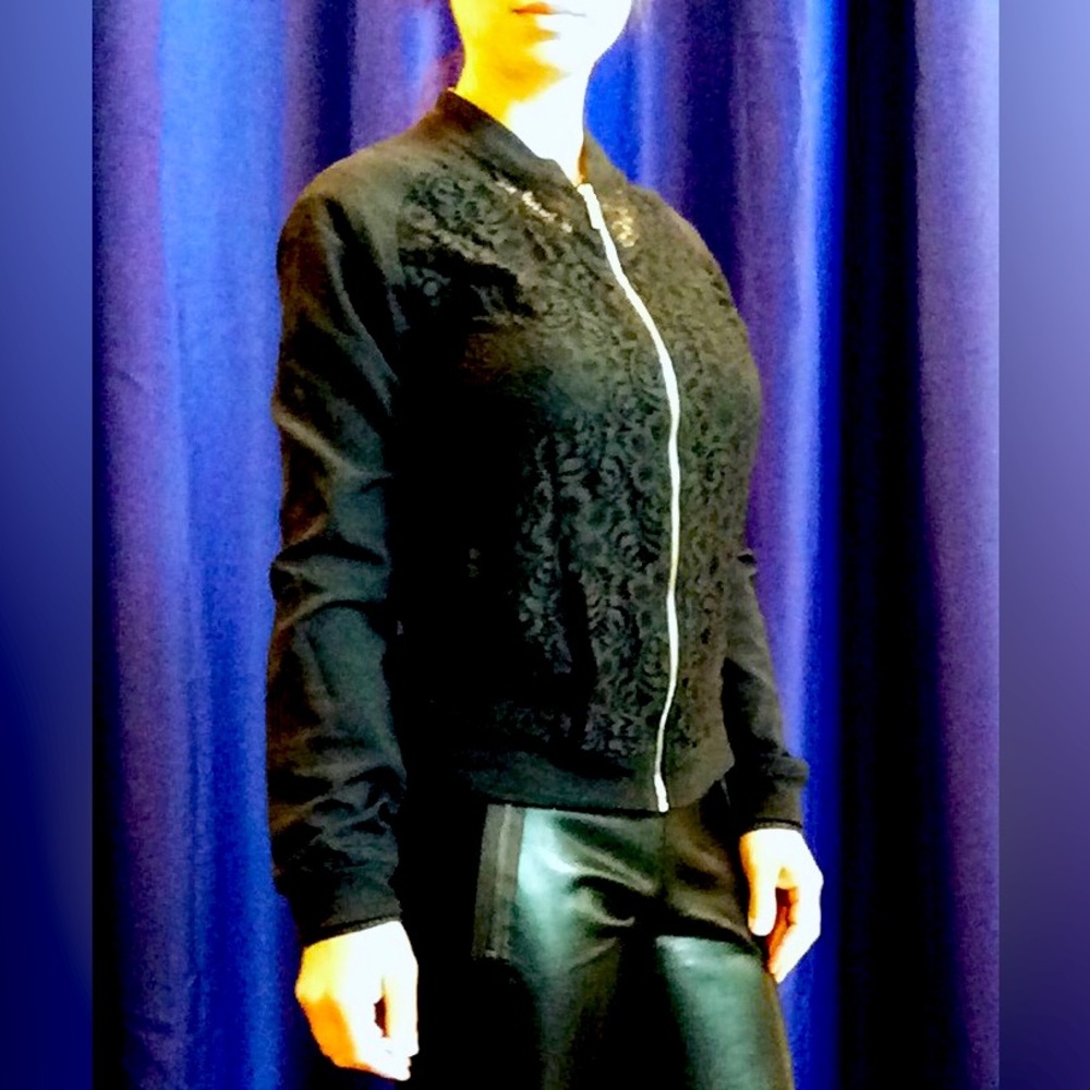 Lace bomber shirt